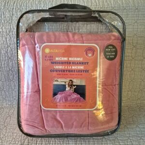 Soft Pink Weighted Blanket